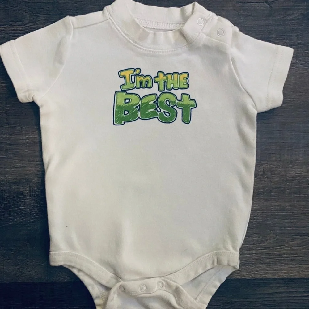 💞 New Infant & Baby Boy Size 3 Months White “I’m The Best” Onesie Bodysuit